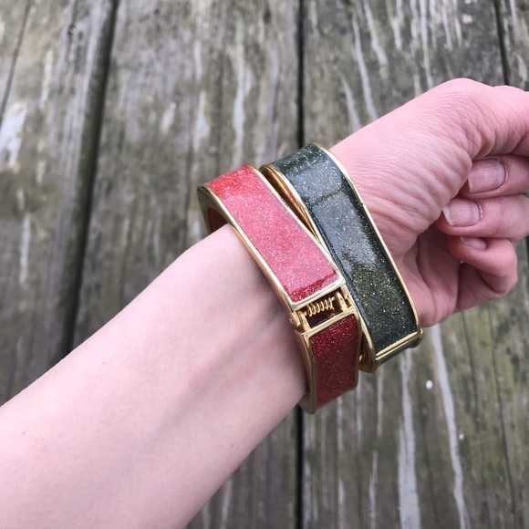 2 bangle bracelets - Picture 4 of 5